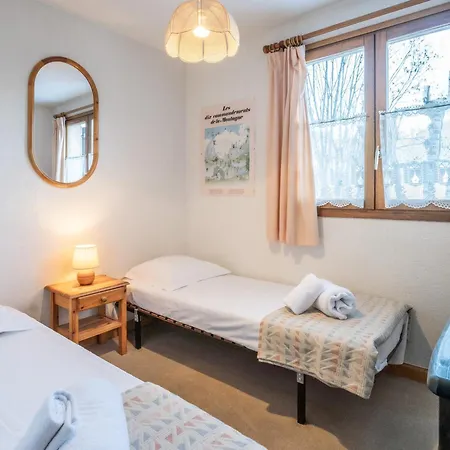4 Pers Au Pied Des Pistes A Le Praz - Fr-1-568-49 * Куршавель